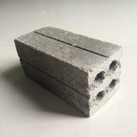 Gạch b&ecirc; t&ocirc;ng 4 lỗ 80x80x180